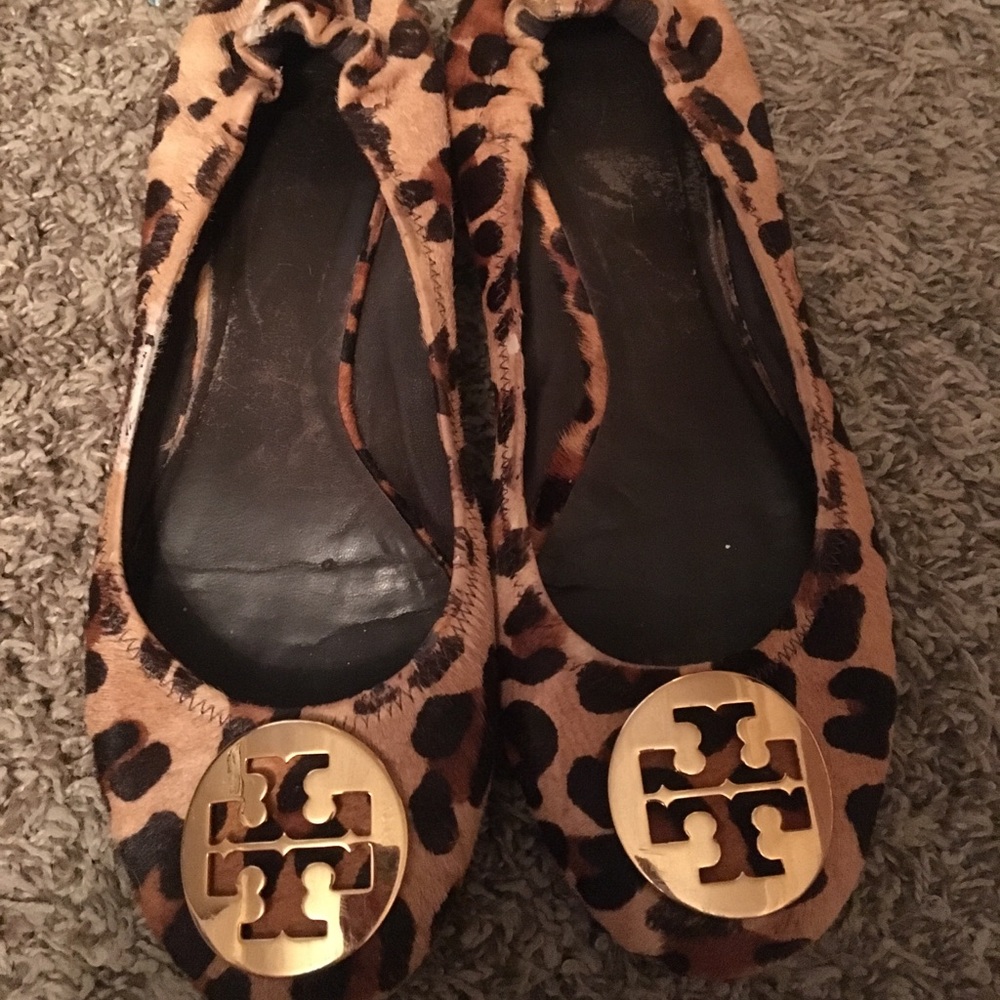Tory Burch Reva flats leopard size 10